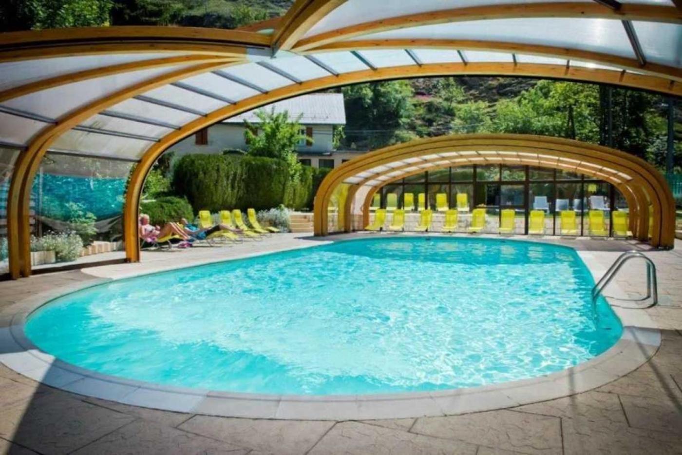 Camping 5 Etoiles - Piscine - Eeceff Le Bourg-dʼOisans Zewnętrze zdjęcie