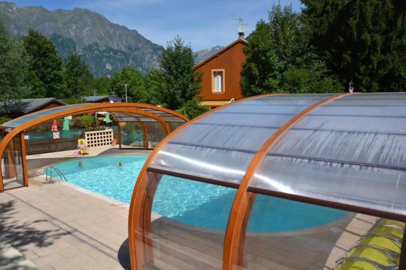 Camping 5 Etoiles - Piscine - Eeceff Le Bourg-dʼOisans Zewnętrze zdjęcie