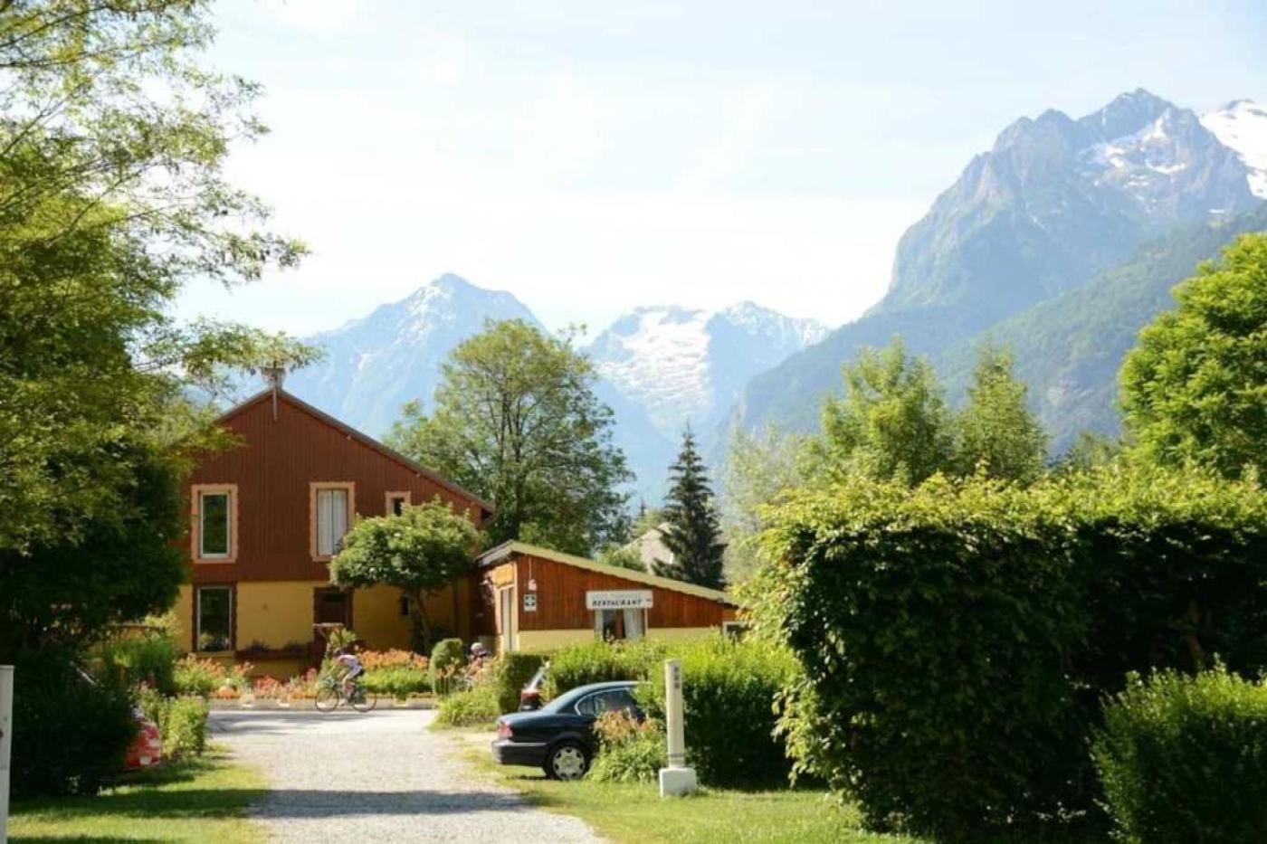 Camping 5 Etoiles - Piscine - Eeceff Le Bourg-dʼOisans Zewnętrze zdjęcie