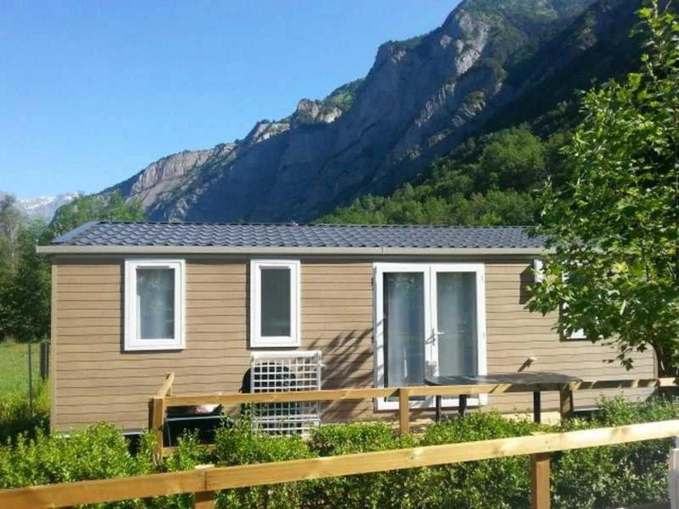 Camping 5 Etoiles - Piscine - Eeceff Le Bourg-dʼOisans Zewnętrze zdjęcie